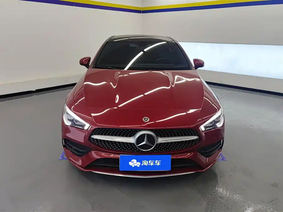 MERCEDES-BENZ CLA