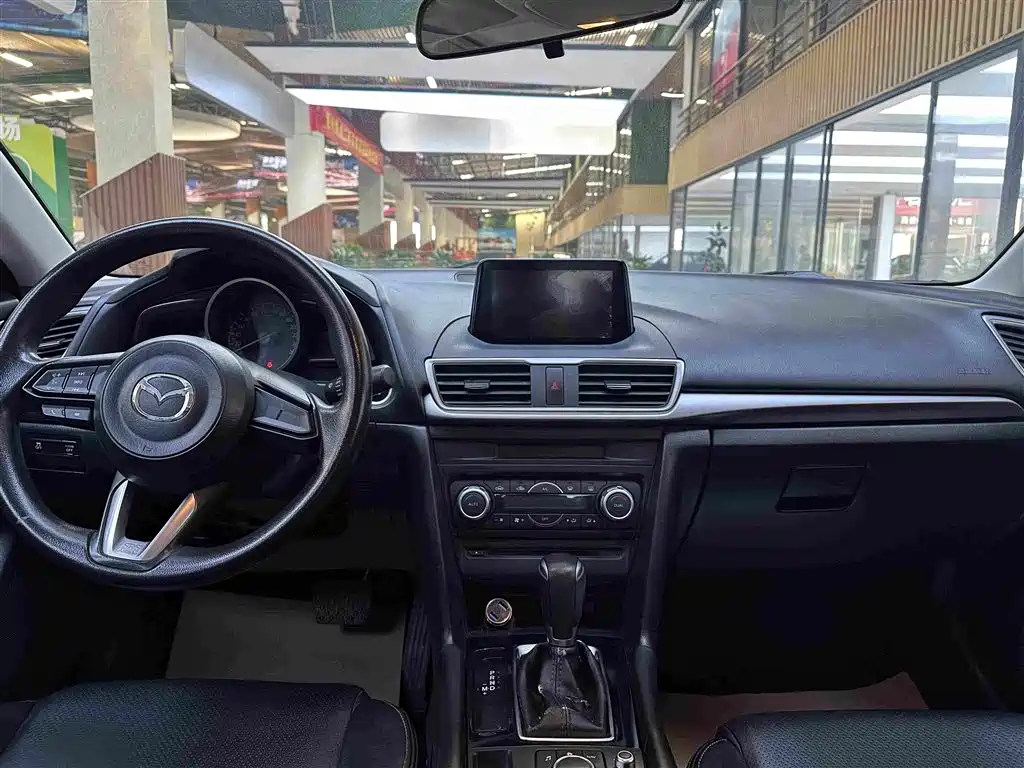 Mazda 3 Axela — миниатюра 5