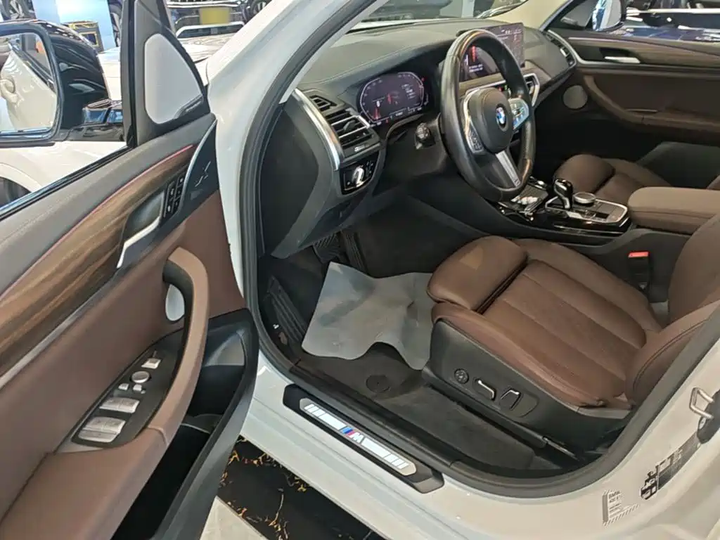 BMW X3 — миниатюра 16
