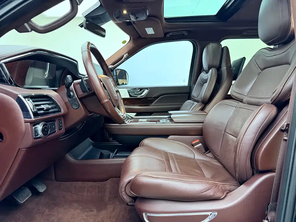 Lincoln Navigator 2018 3.5T V