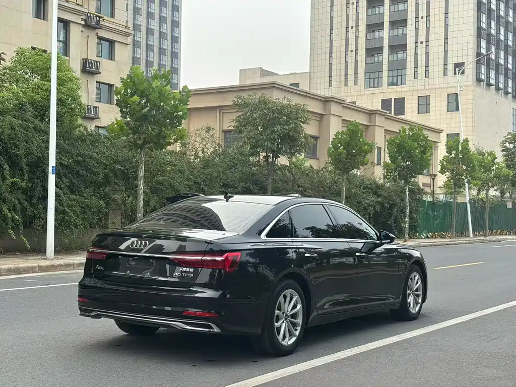 Audi A6L — миниатюра 9