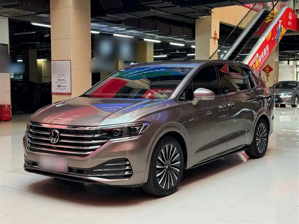 Volkswagen Viloran 2020 380TSI Luxury