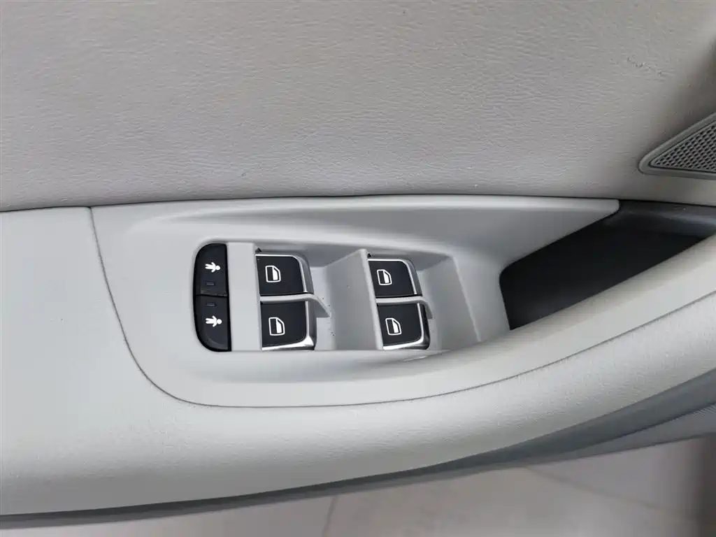 Audi A6L 2015 TFSI
