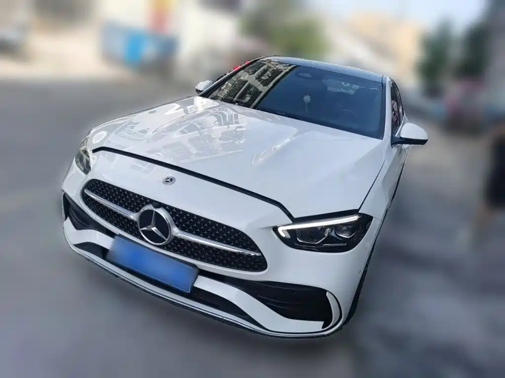 Mercedes-Benz C-Class — миниатюра 3