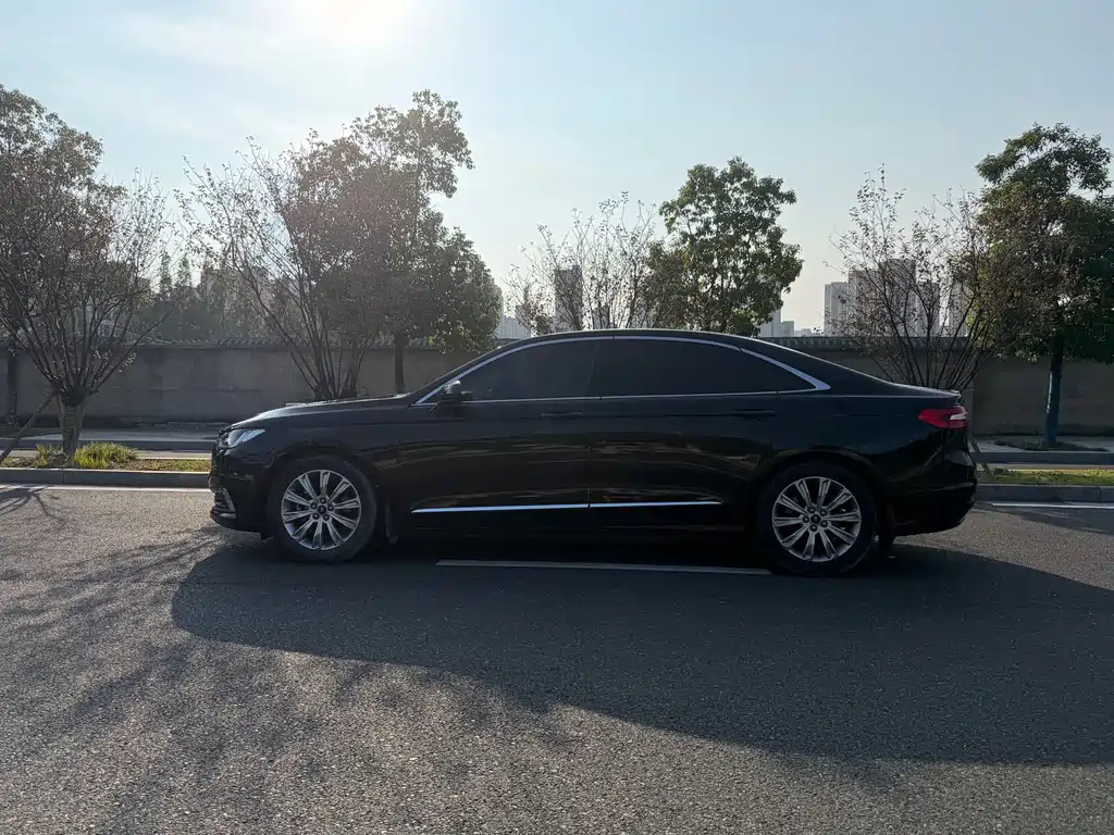 Ford Taurus — миниатюра 4