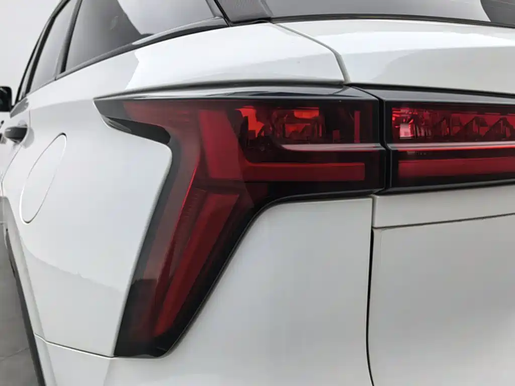Changan CS75PLUS 2022 — фото 14