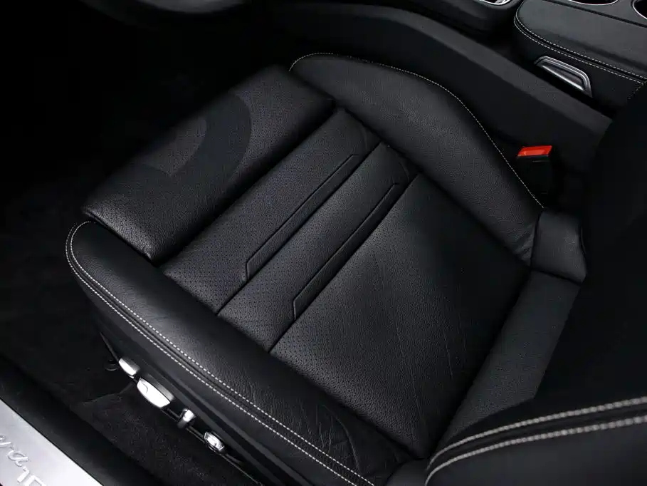Porsche Panamera — миниатюра 16