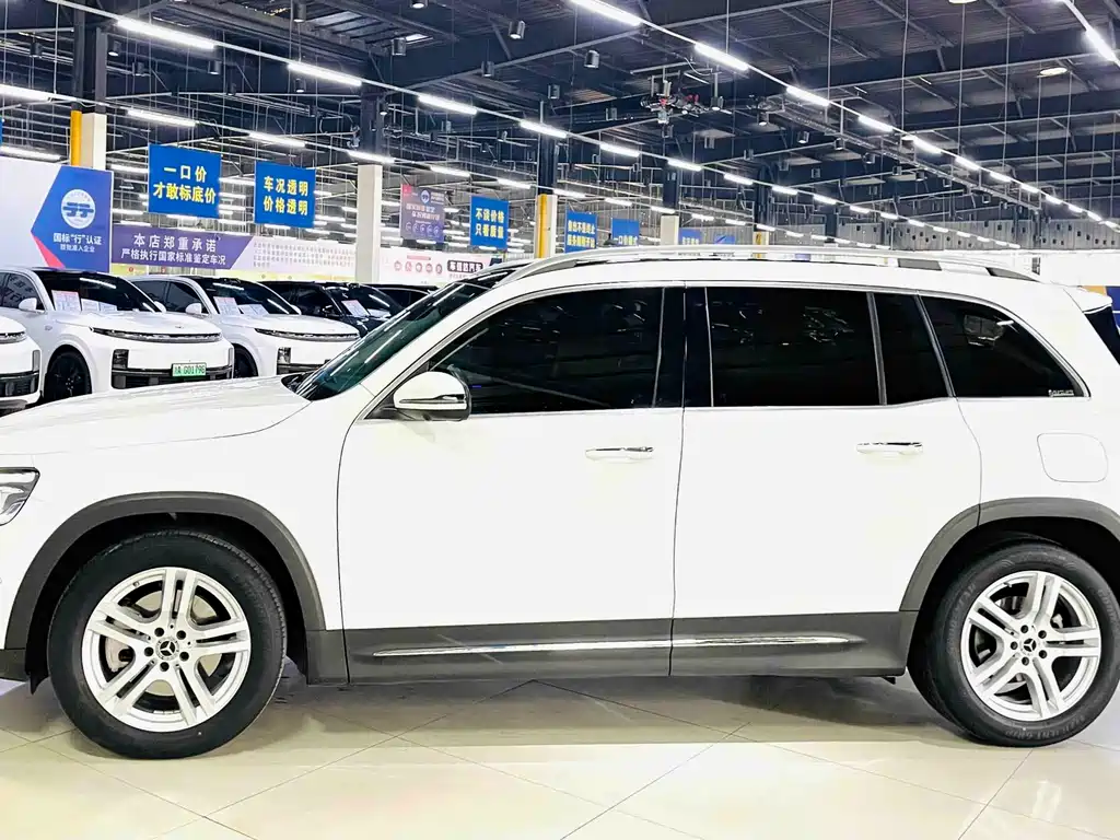 Mercedes-Benz GLB — миниатюра 5