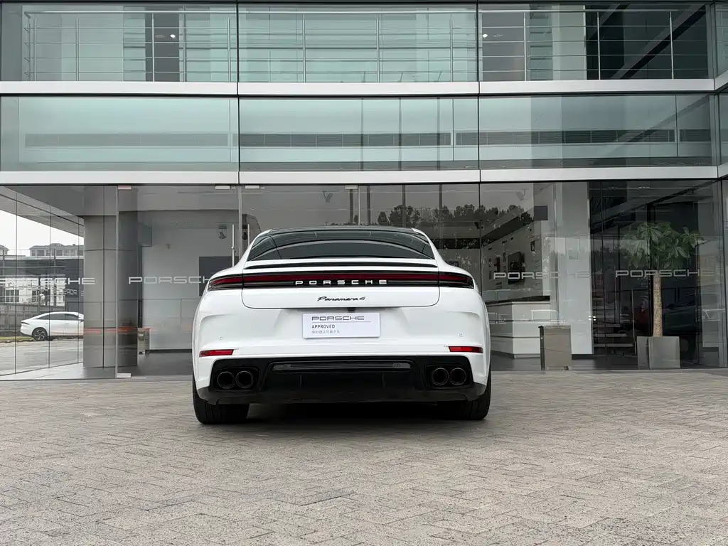 Porsche Panamera — миниатюра 7
