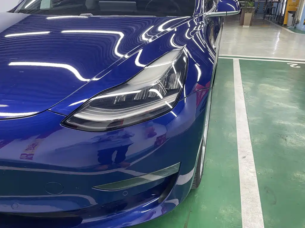 Tesla Model 3 — миниатюра 21