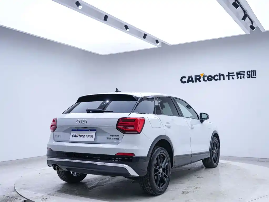 Audi Q2L — миниатюра 21