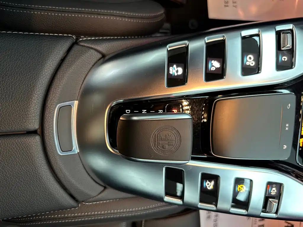 Mercedes-Benz AMG GT — миниатюра 14