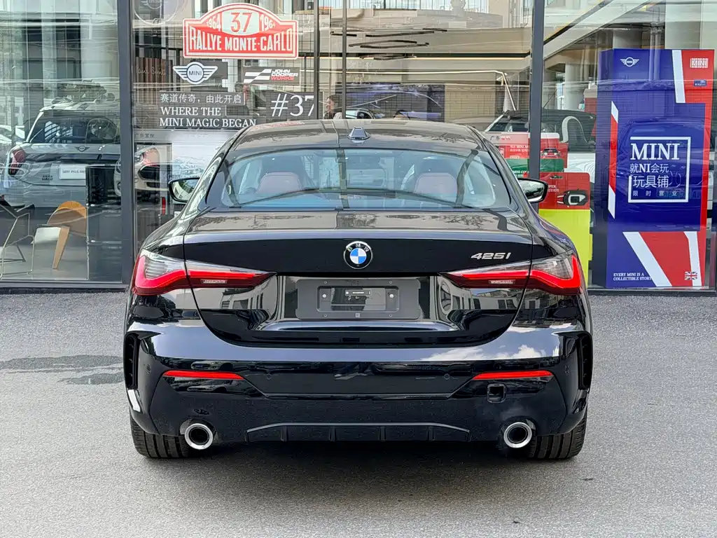 BMW 4 Series — миниатюра 3