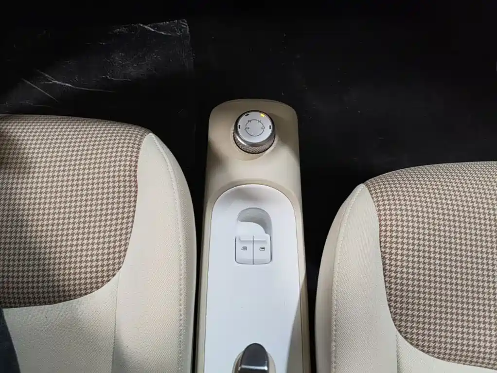 Wuling MINIEV — миниатюра 14
