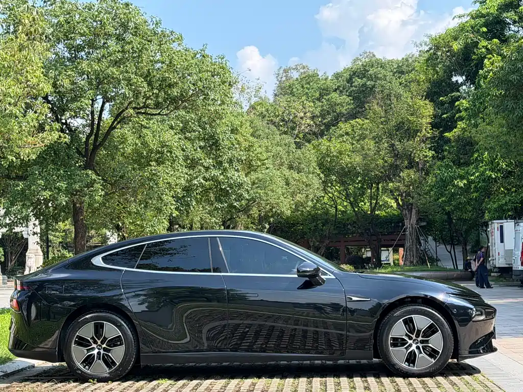 XPeng P7 — миниатюра 4