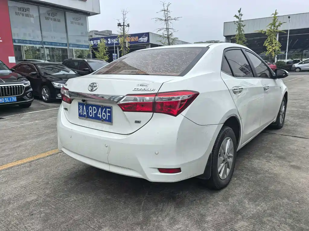 Toyota Corolla — миниатюра 11