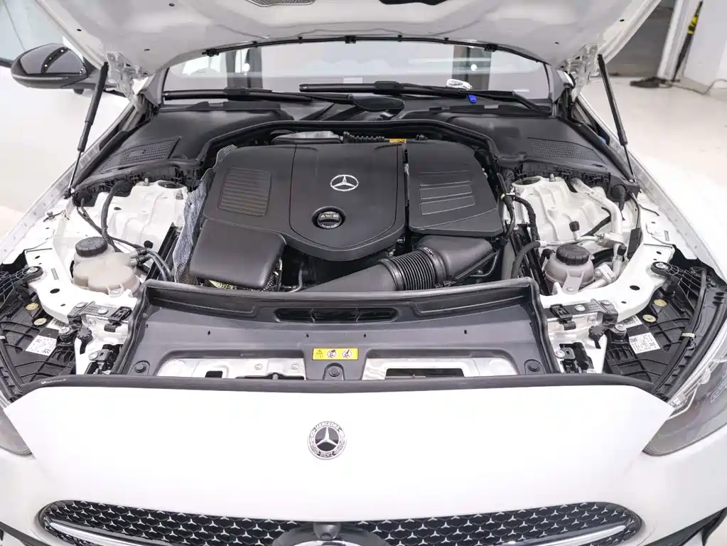 Mercedes-Benz C-Class — миниатюра 20