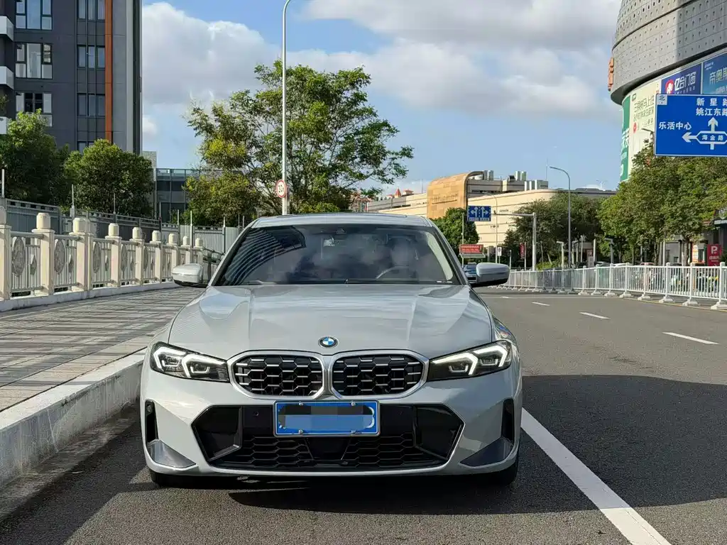 BMW 3 Series — миниатюра 2