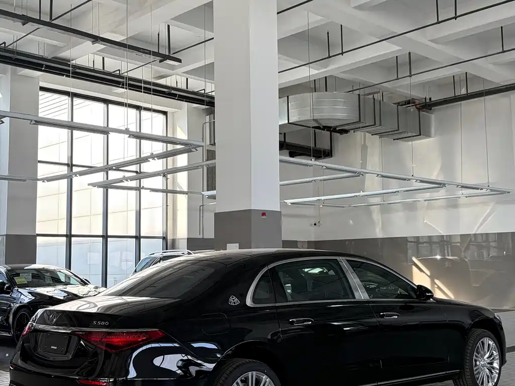 Mercedes-Benz Maybach S-Class S 2025 S 580 4MATIC