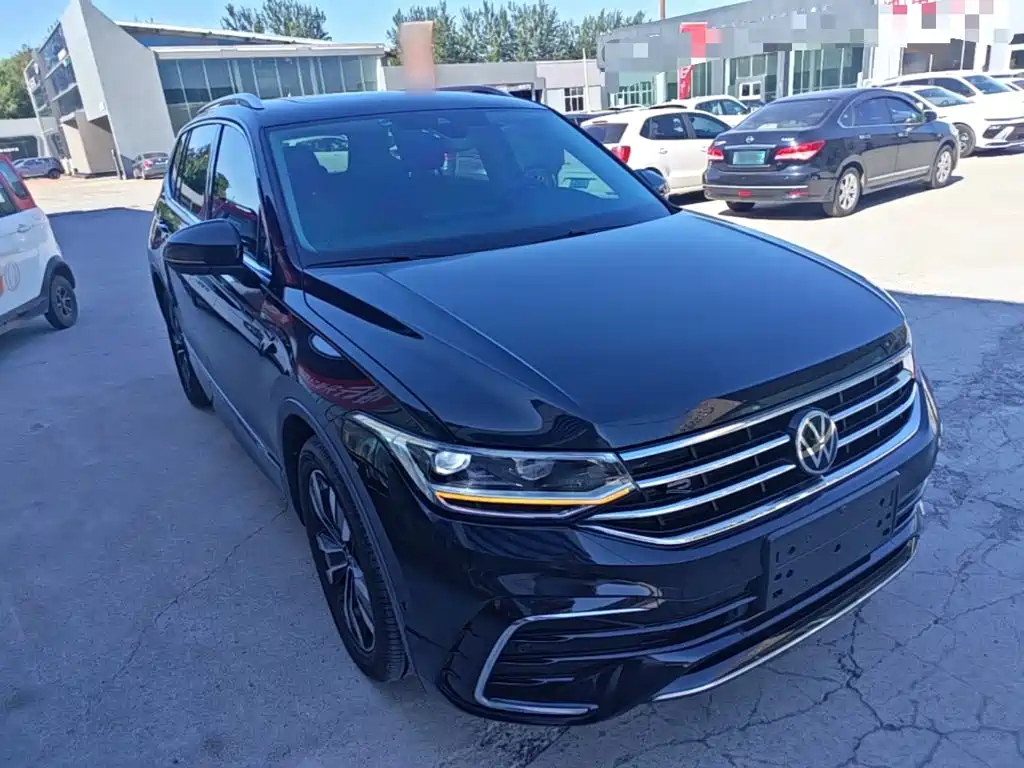 Volkswagen Tiguan L — миниатюра 4