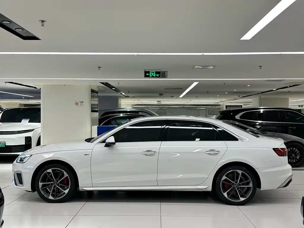 Audi A4L — миниатюра 4