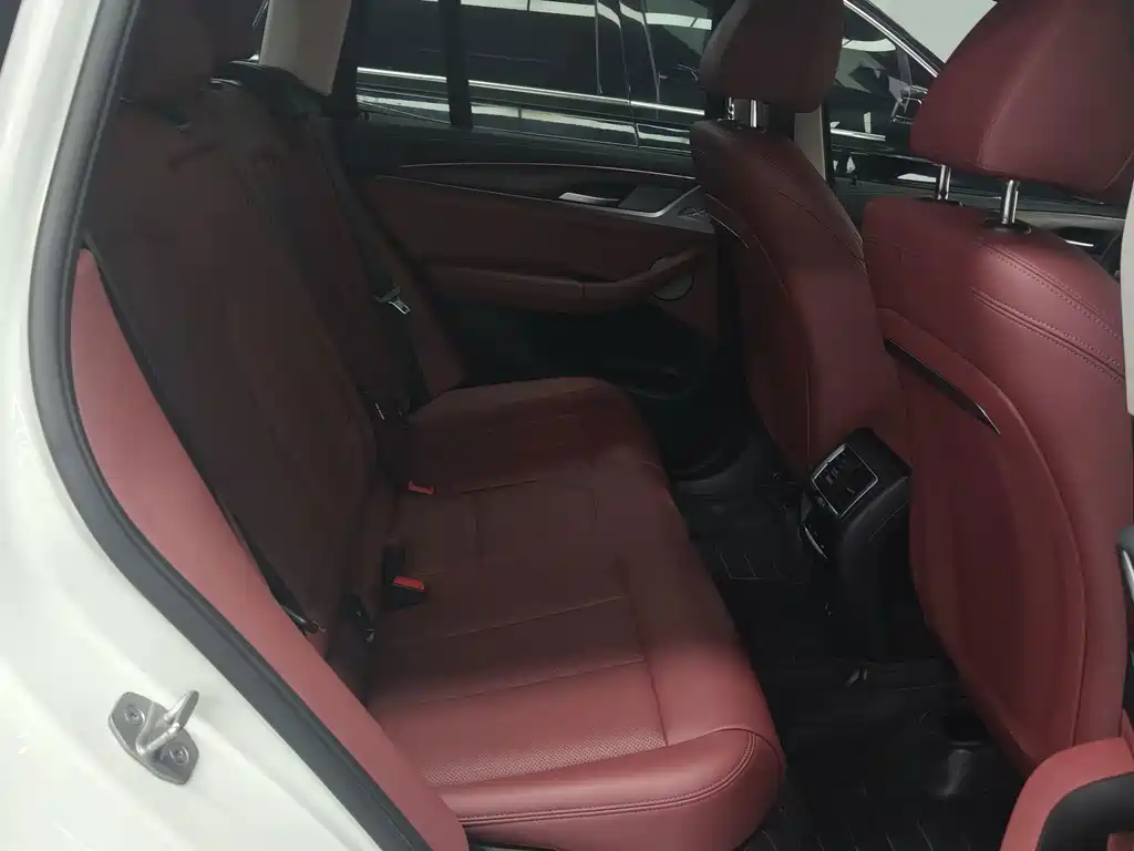 BMW X3 — миниатюра 8