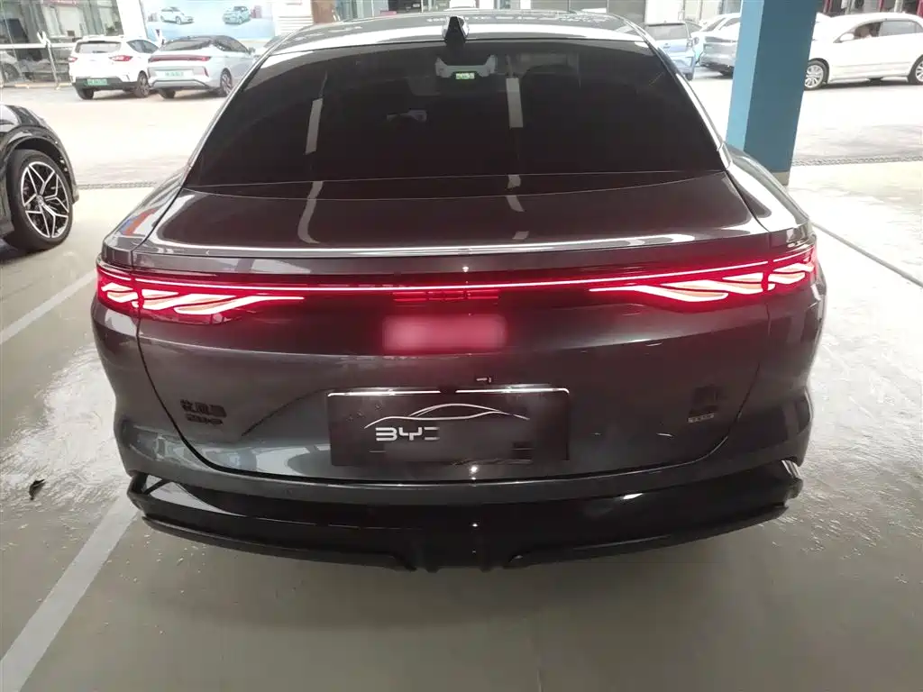 BYD Han L 2025 DM-p Flagship