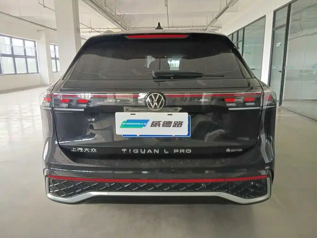 Volkswagen Tiguan L — миниатюра 5