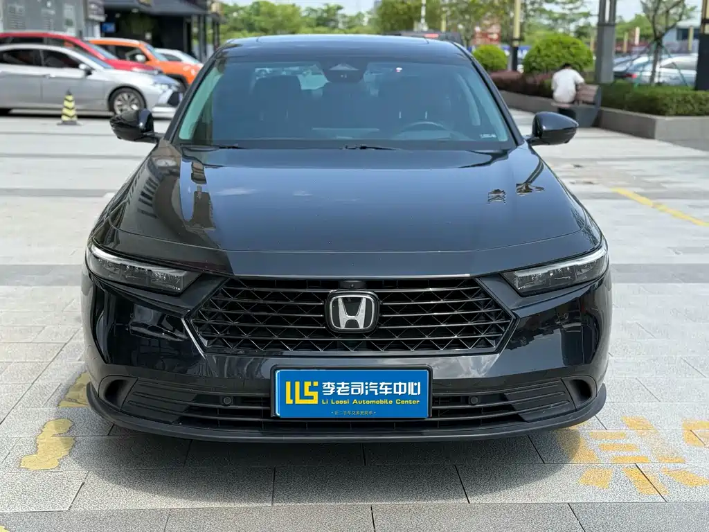 Honda Accord — миниатюра 2
