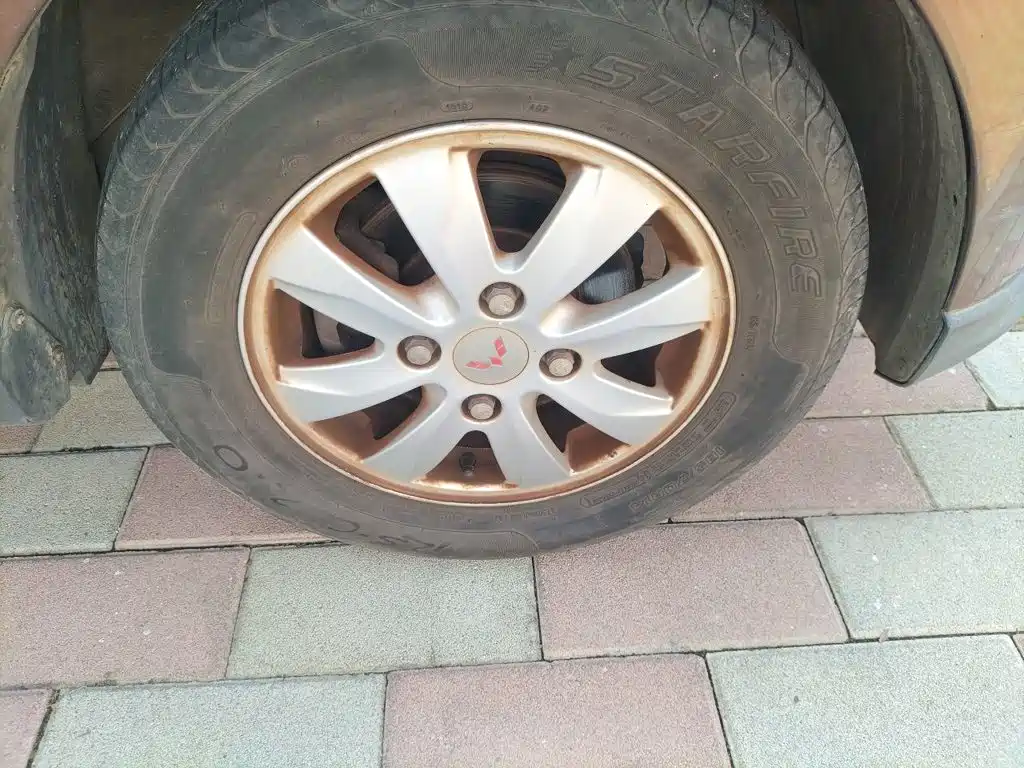 Wuling Hongguang — миниатюра 8