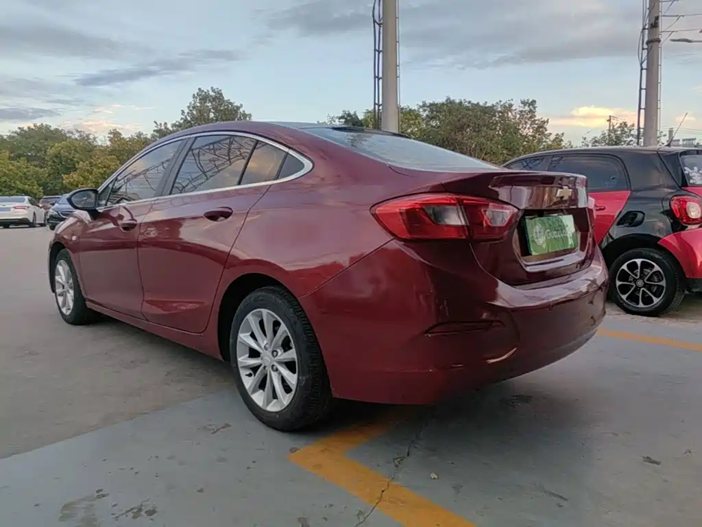 Chevrolet Cruze — миниатюра 5