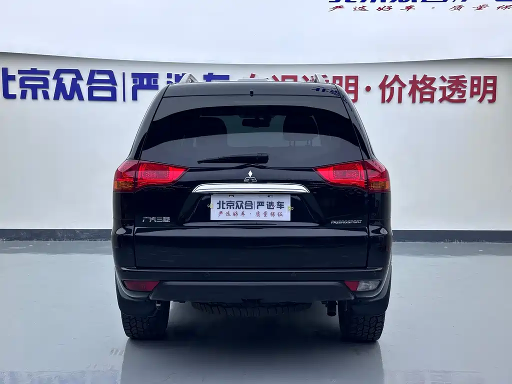 Mitsubishi Pajero Sport — миниатюра 22