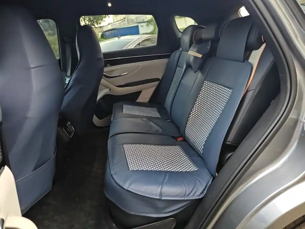 BYD PLUS New Energy — миниатюра 17