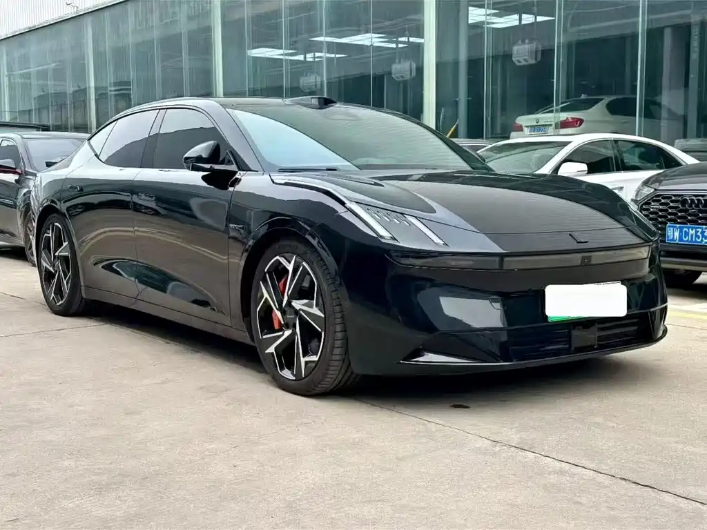 Lynk & Co Z10 — миниатюра 3