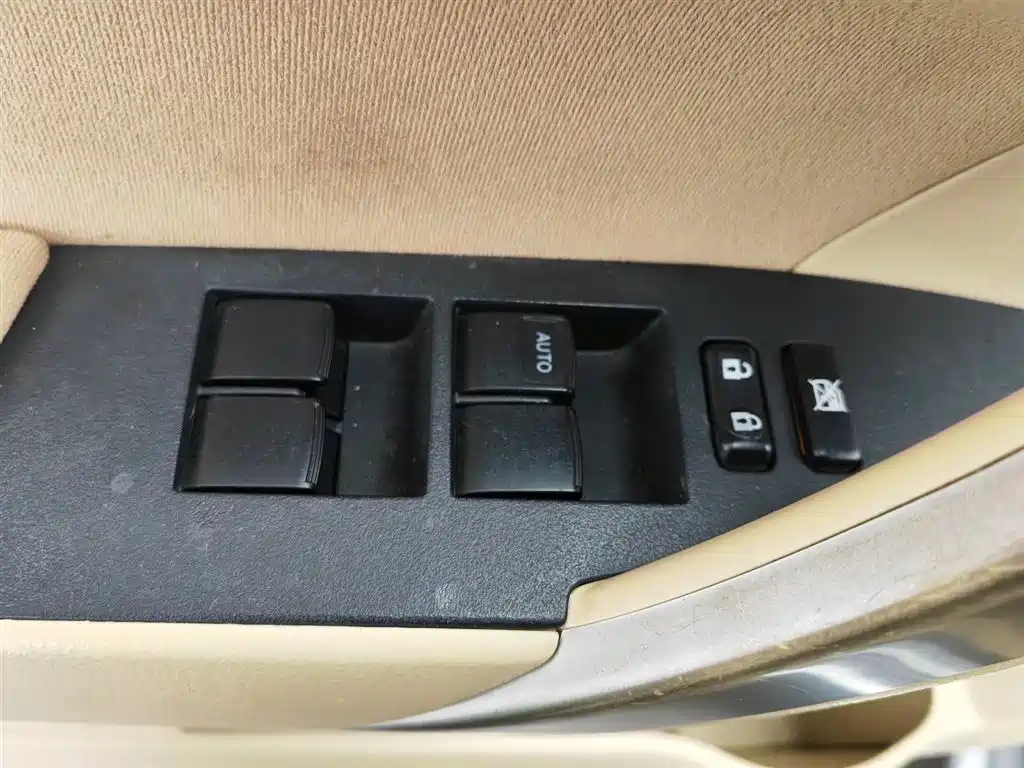 Toyota Corolla 2014 1.6L MT GL