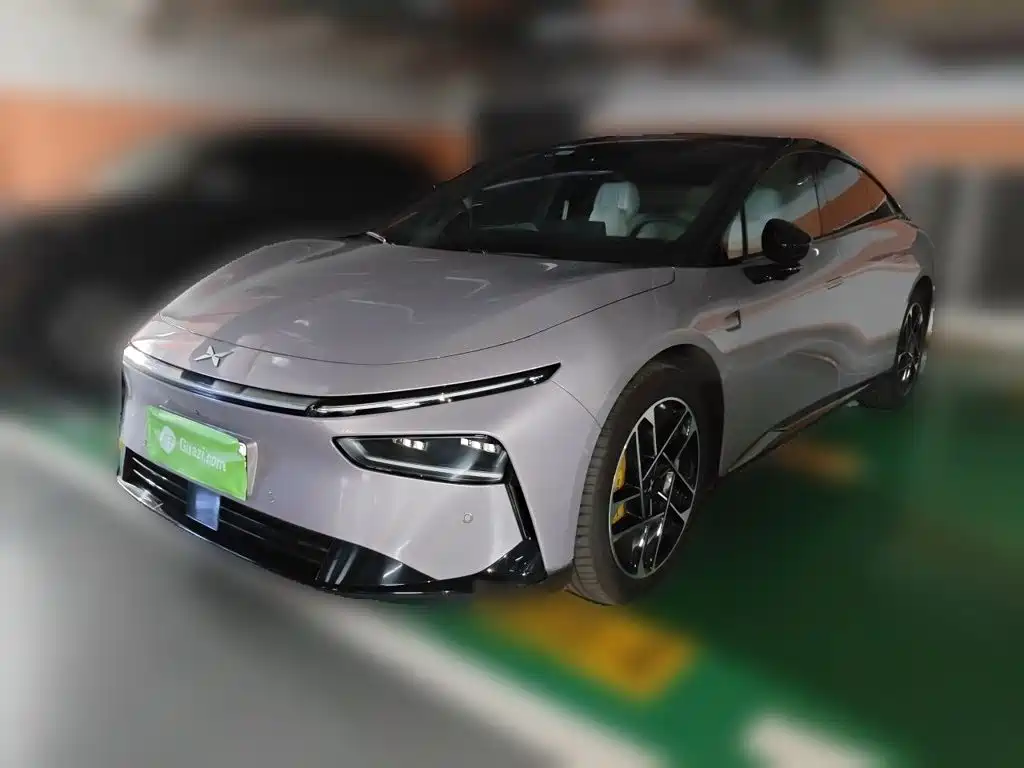 XPeng P7+