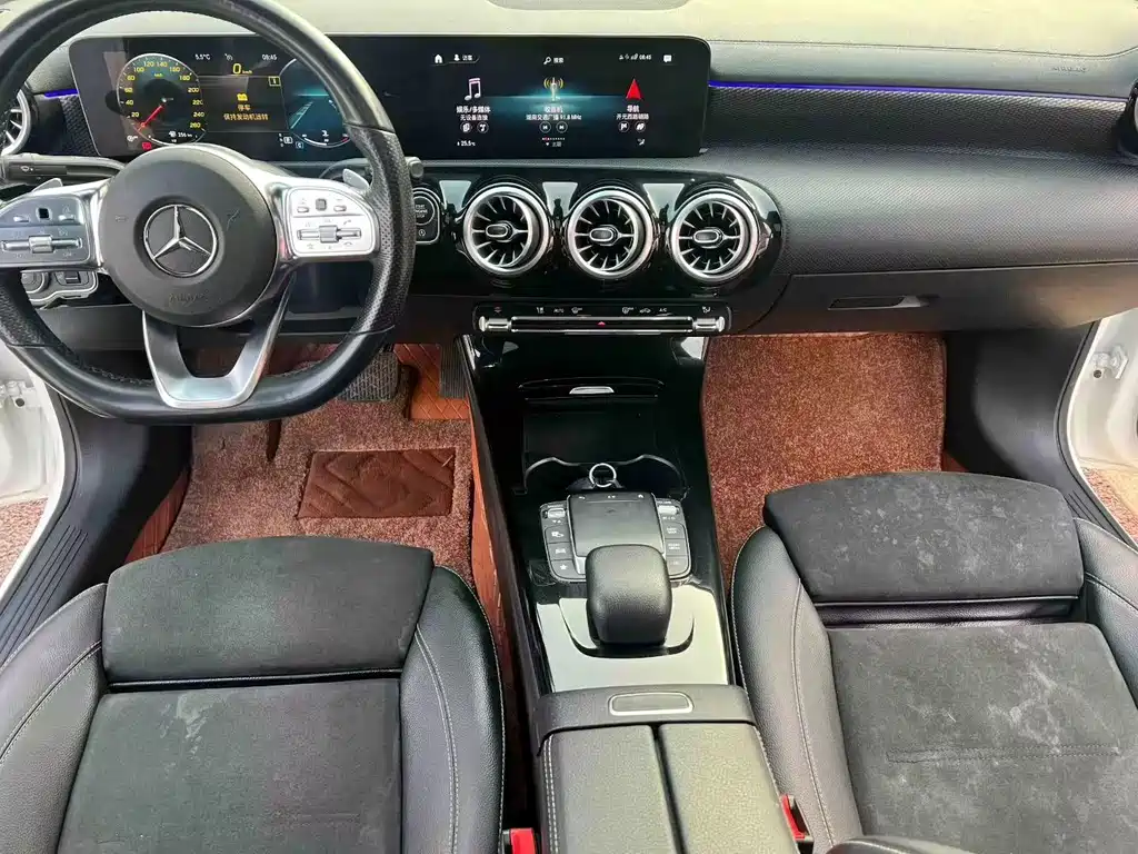 MERCEDES-BENZ A CLASS