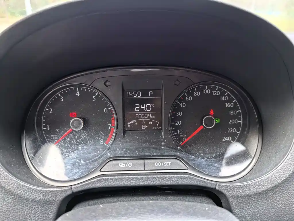 Volkswagen Polo — миниатюра 8