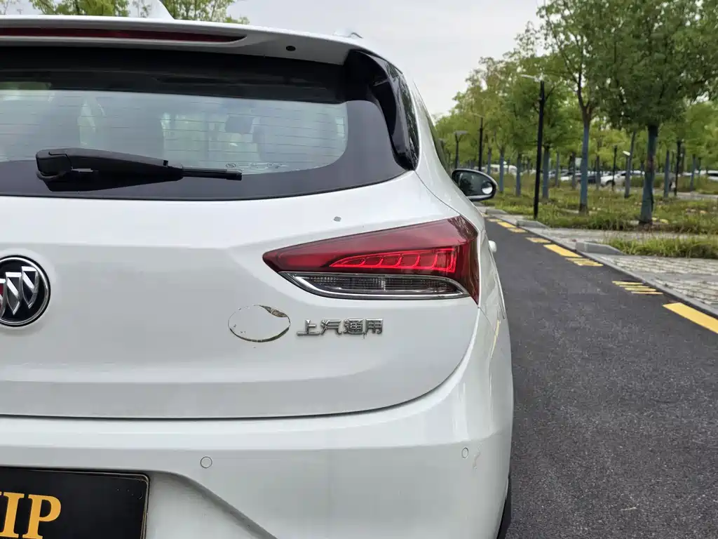 Buick Excelle — миниатюра 23