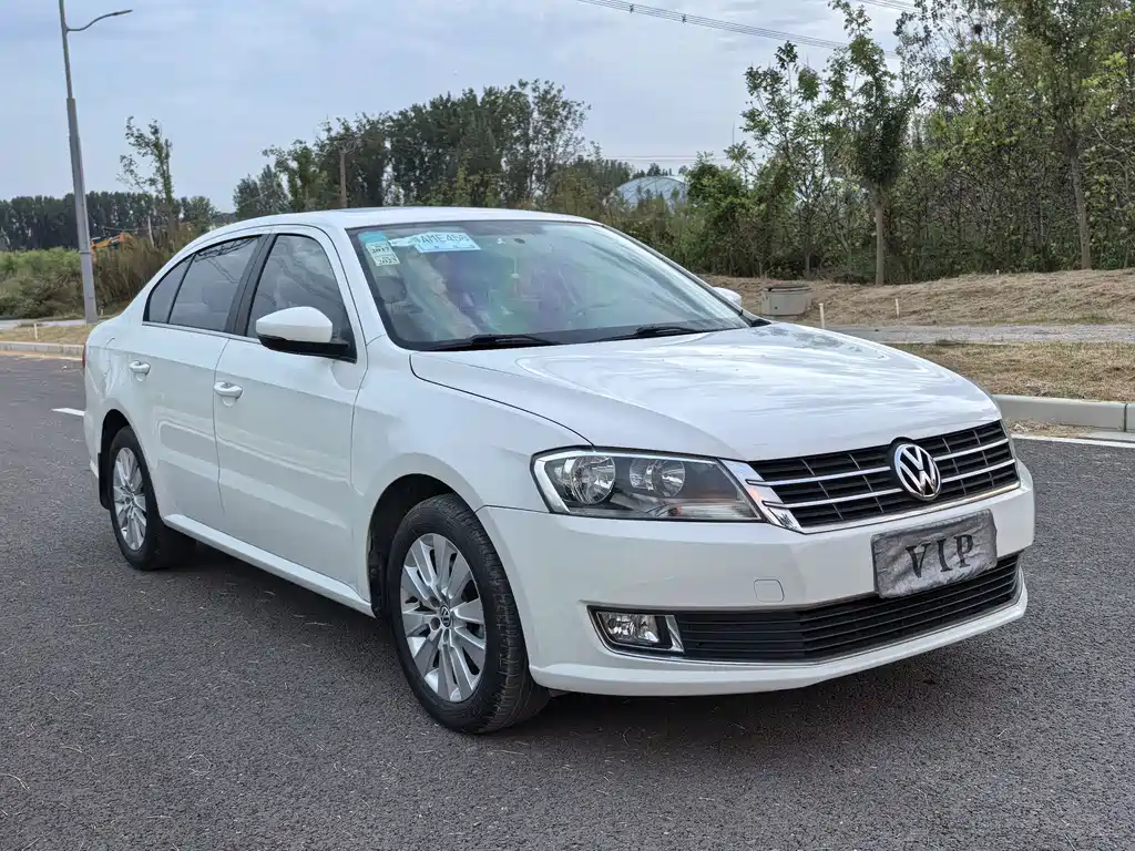 Volkswagen Lavida — миниатюра 2
