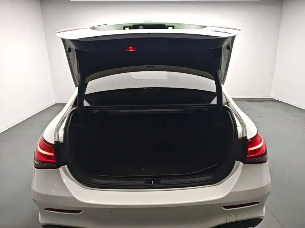 Mercedes-Benz A-Class — миниатюра 19