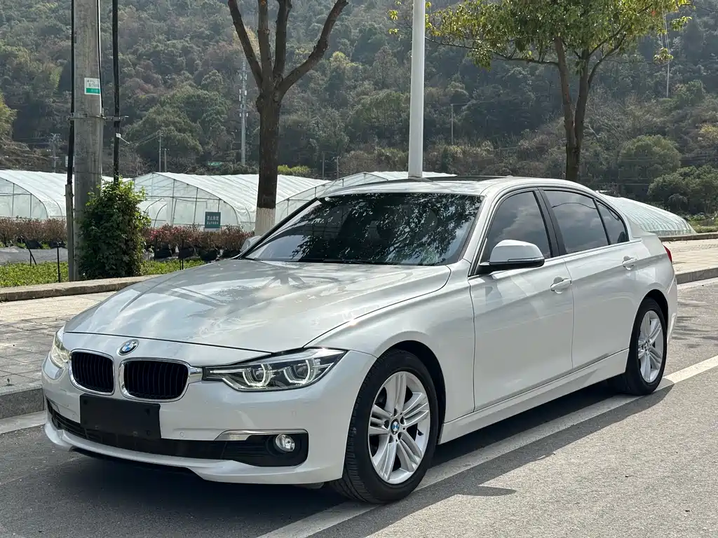 BMW 3 Series 2017