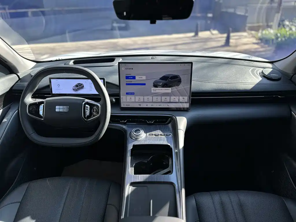 GEELY GALAXY GALAXY E5