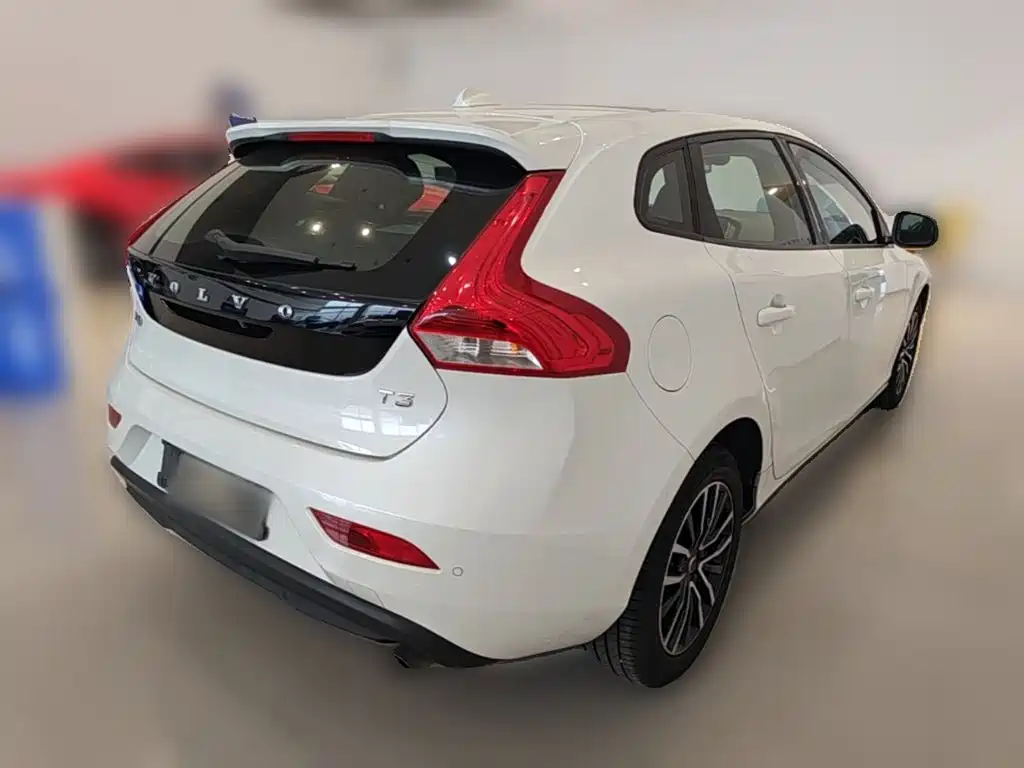 Volvo V40 — миниатюра 10