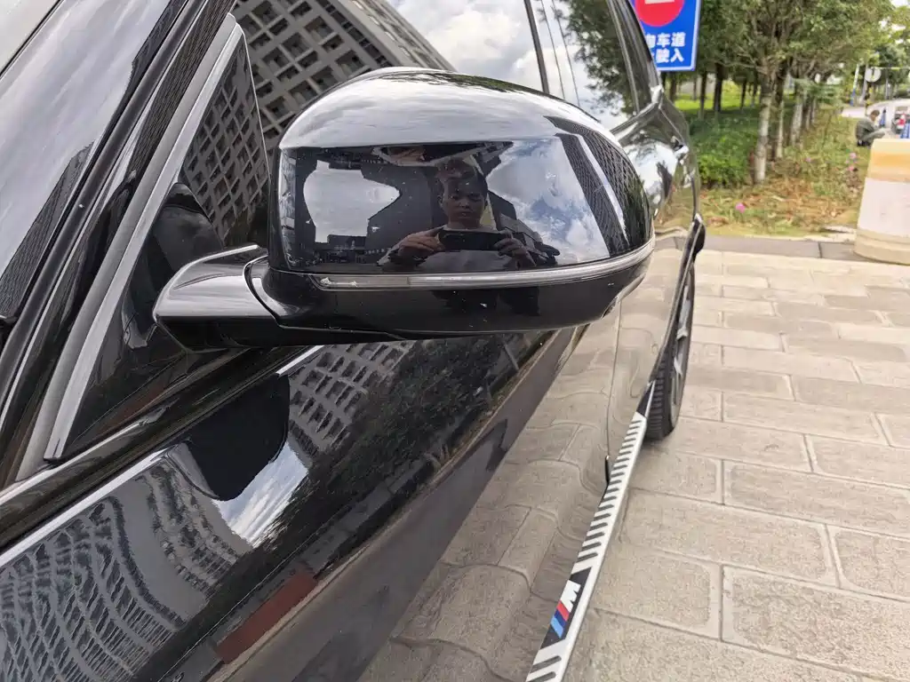 BMW X5 — миниатюра 32