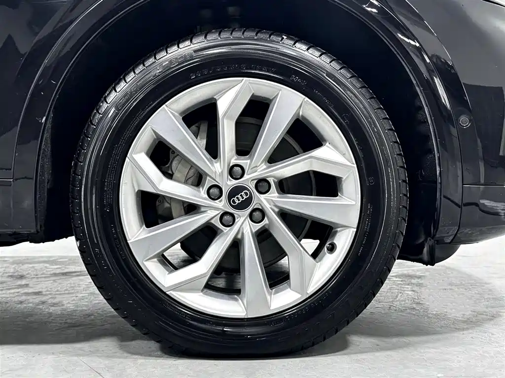 Audi Q5L — миниатюра 12