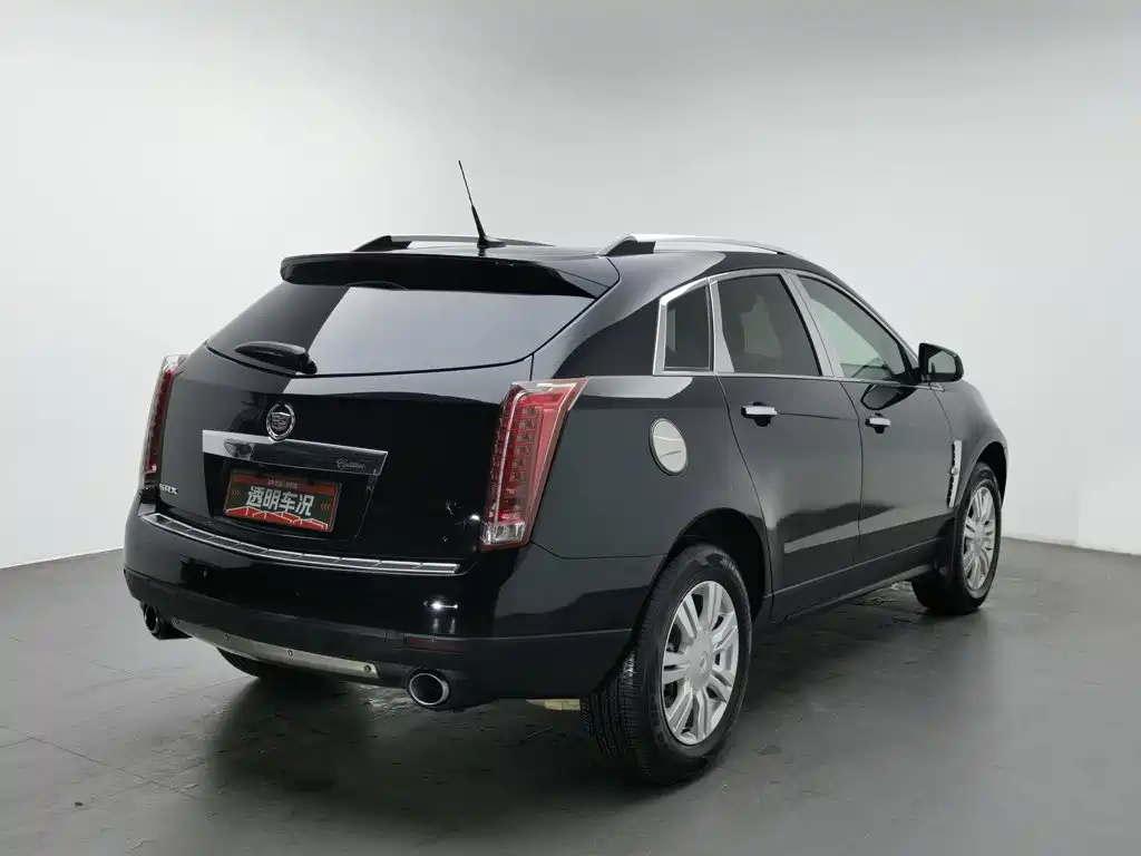 Cadillac SRX — миниатюра 2