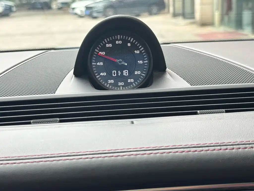 Porsche Panamera — миниатюра 19