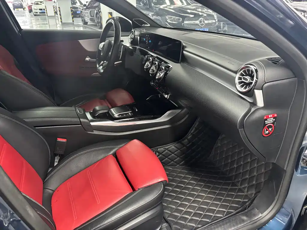 Mercedes-Benz A-Class AMG (Import) — миниатюра 4