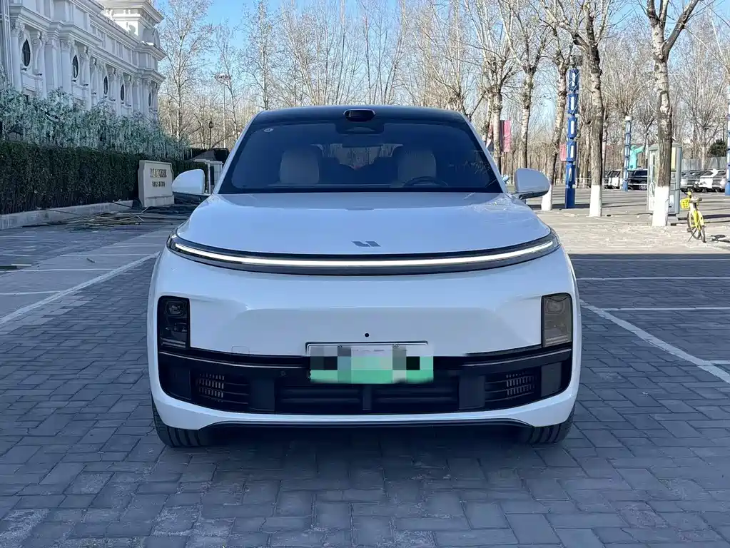 Li Auto IDEAL L8